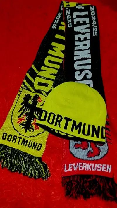 Gorro reversible Borussia Dortmund y BUFANDA - miniatura 4