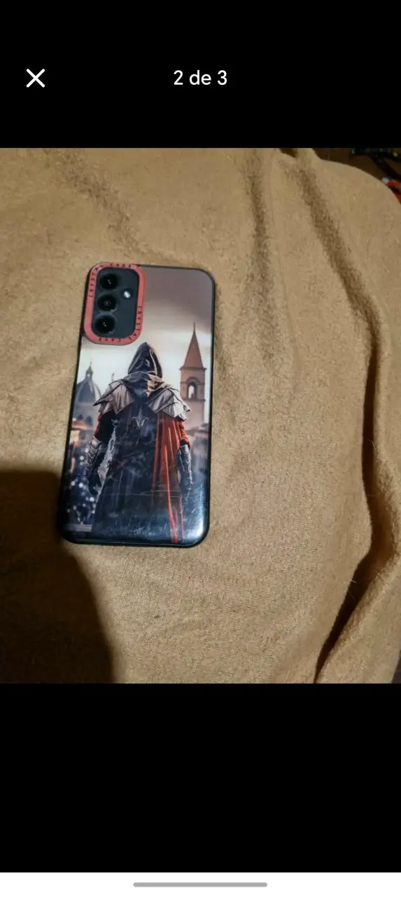 Smartphone Samsung con triple cámara trasera - 2