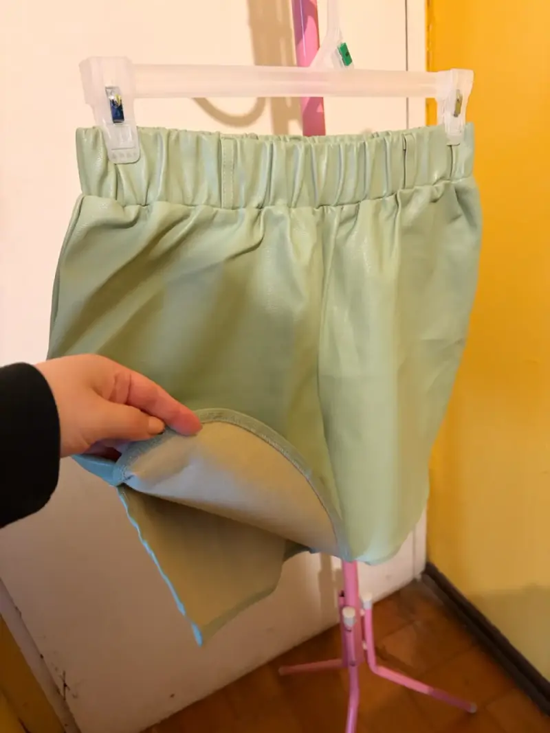 Shorts de mujer verde claro con cintura elástica - 5