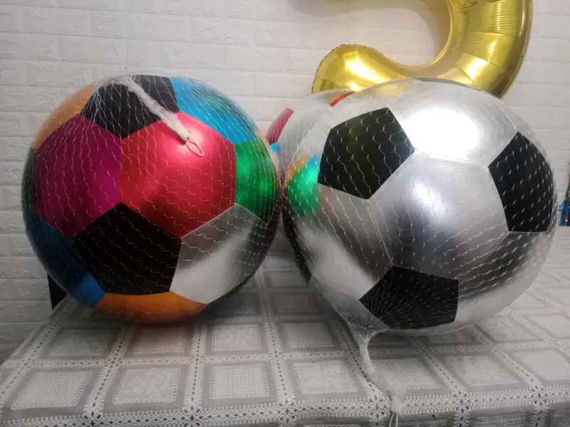 Pelotas de fútbol inflables multicolor - 1