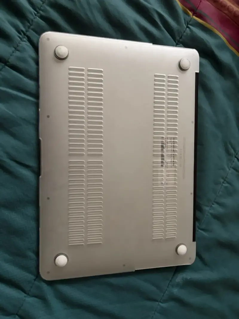 MacBook Air 13”  (2017) - macOS Monterey - 5