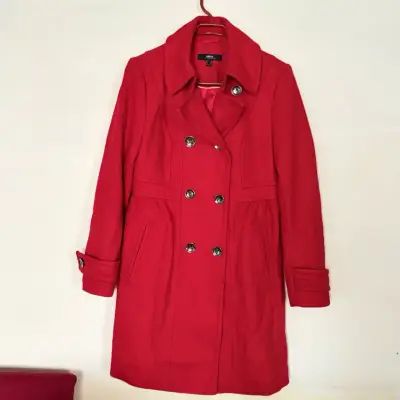Abrigo rojo mujer - miniatura 1