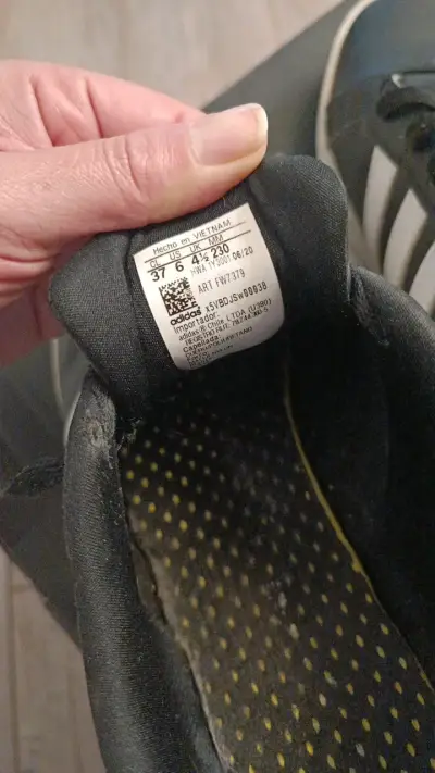 Zapatillas deportivas negras Adidas para mujer - miniatura 3