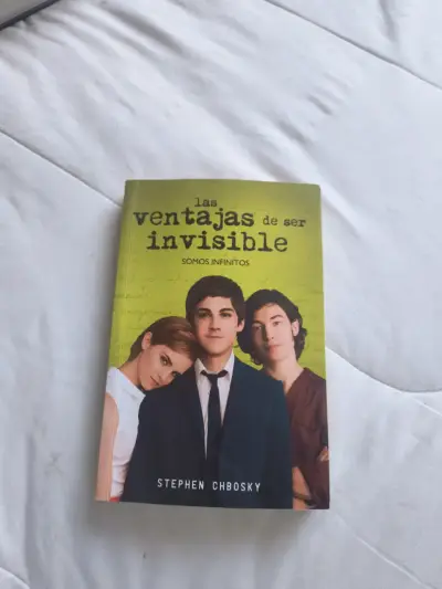 Libro'Las Ventajas de Ser Invisible' de Stephen Ch - miniatura 1