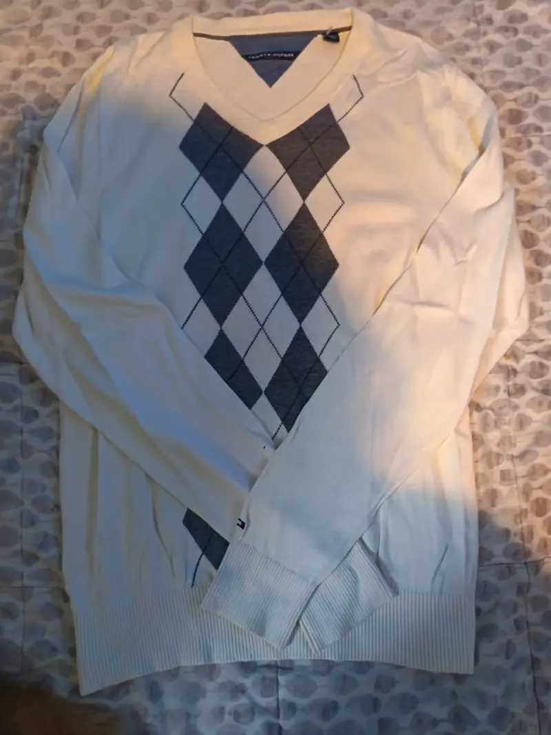Suéter Tommy Hilfiger con diseño argyle - 1