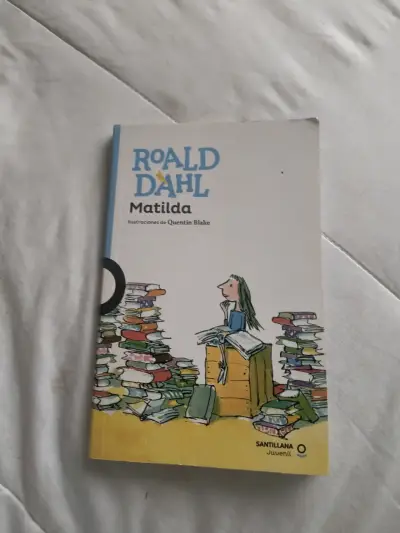 Libro infantil 'Matilda' de Roald Dahl - miniatura 1