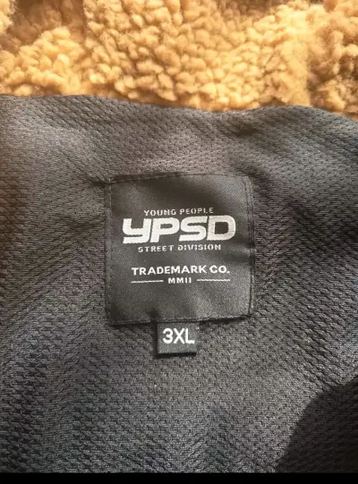Chaqueta de lana con capucha YPSD marrón - miniatura 2