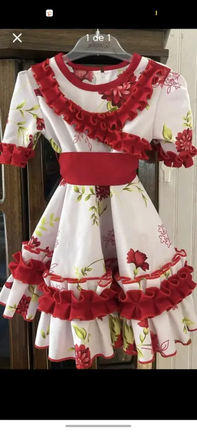Vestido de huasa - miniatura 1