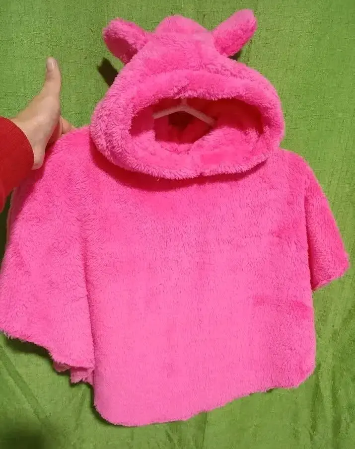 Poncho infantil con capucha y orejas - 2