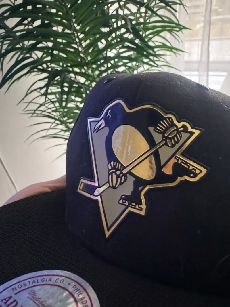 Gorra negra  Mitchell & Ness con logo - 5