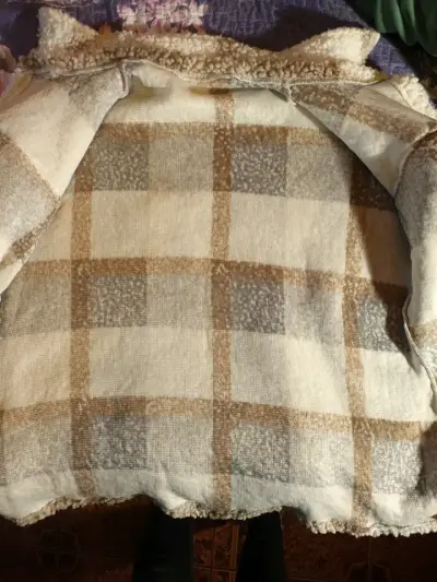 Chaqueta de lana sintética a cuadros para mujer - miniatura 2
