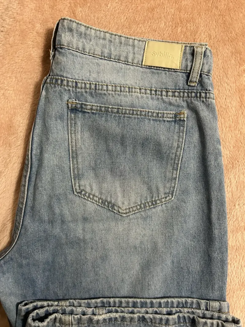 Jeans de mezclilla desgastados - 2