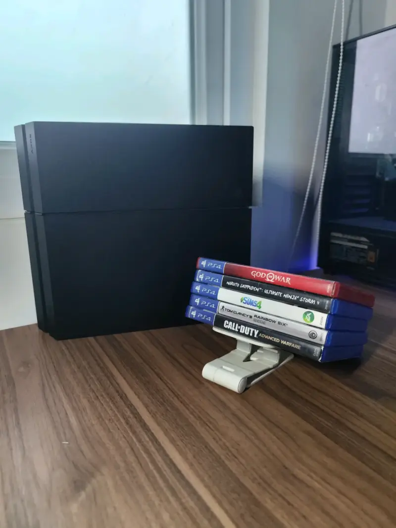 Consola PS4 con juegos incluidos - 1