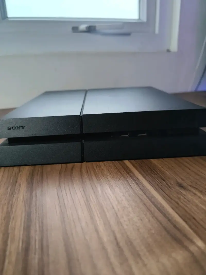 Consola PS4 con juegos incluidos - 3