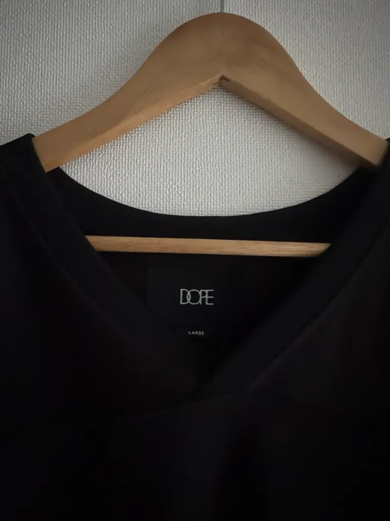 Polera Oversize Dope con Estilo Deportivo - 3