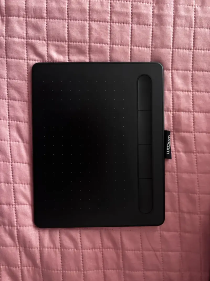 Tableta Gráfica Wacom Intuos con Lápiz - 2