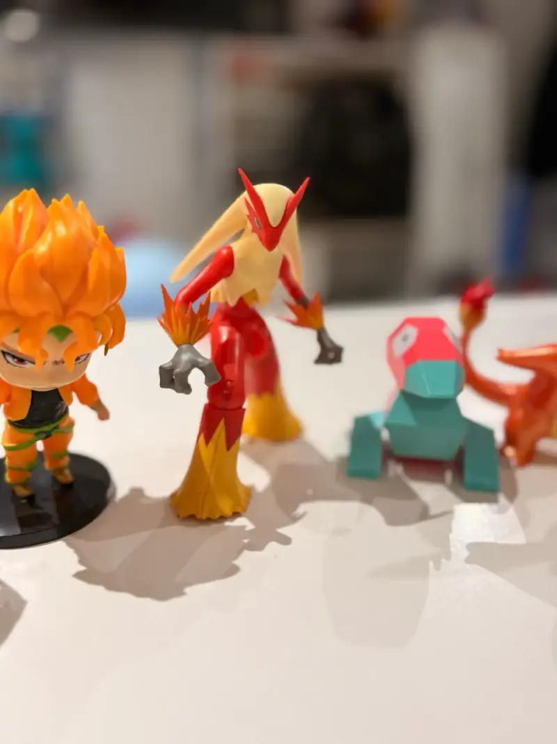 Figuras de acción Pokémon y anime - 3