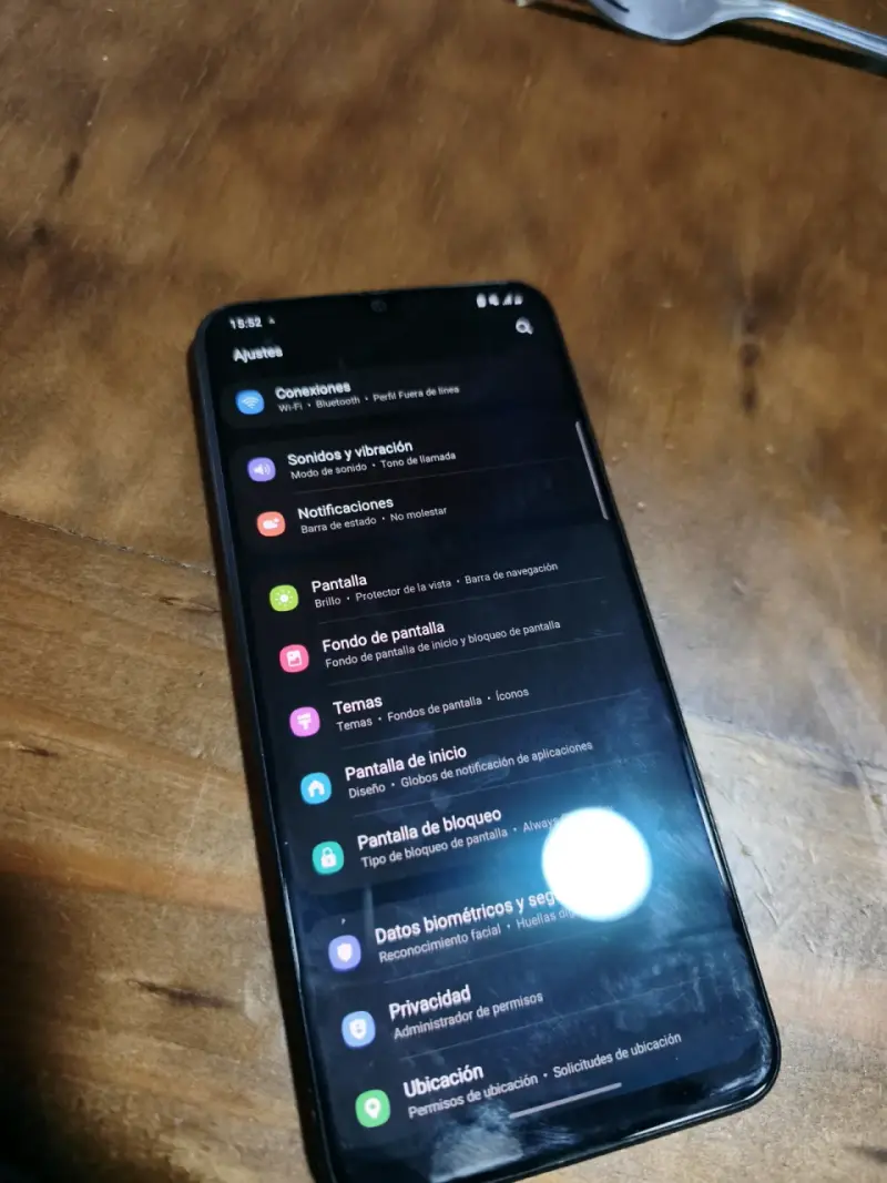 Samsung a50 en buen estado - 4