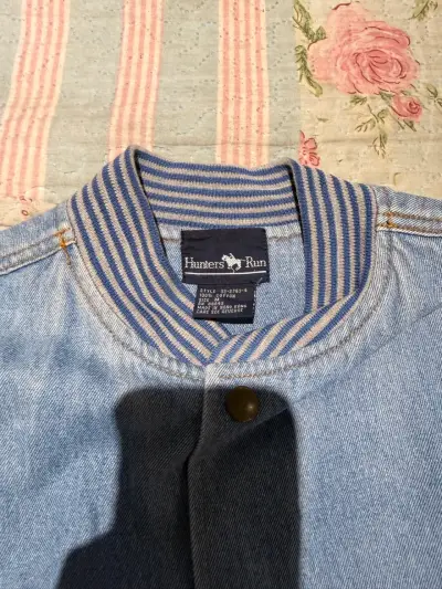 Chaqueta de mezclilla con mangas de algodón - miniatura 3