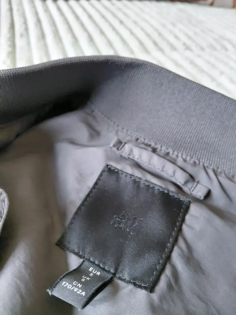 Chaqueta bomber gris para hombre H&M - 2