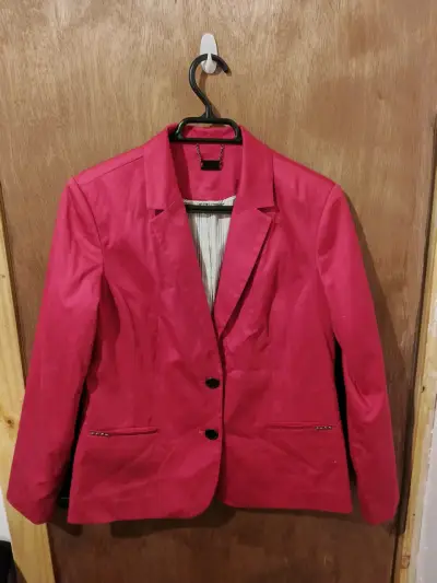 Blazer rojo elegante para mujer Apology London - miniatura 2