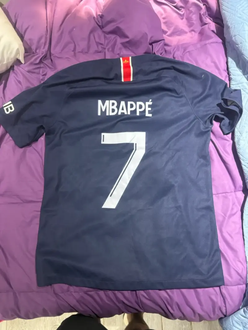 Camiseta PSG Nike Mbappé Talla M - 2