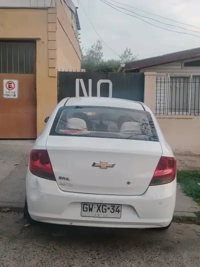 Auto Chevrolet Sail 1.4 2015 - miniatura 5