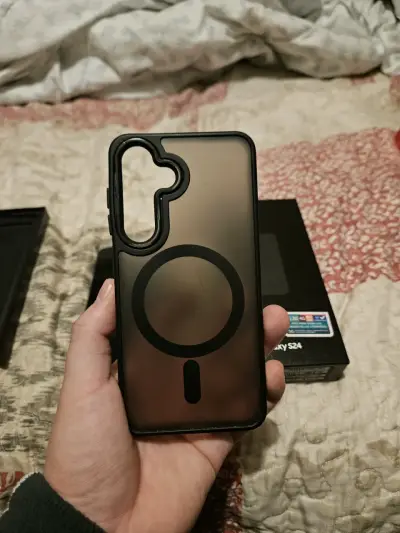 Samsung galaxy s24 + funda protectora - miniatura 3