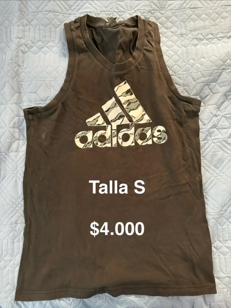Polera deportiva verde Adidas talla M - 2