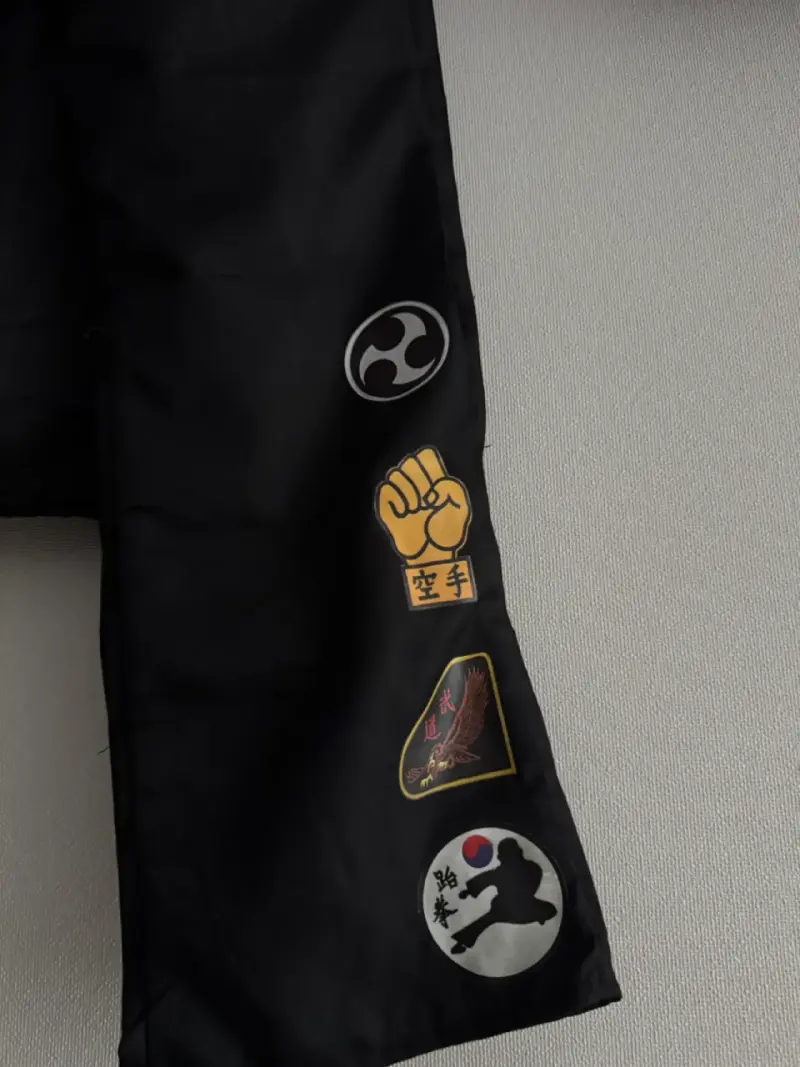 Disfraz Karate Cobra Kai para adultos - 5