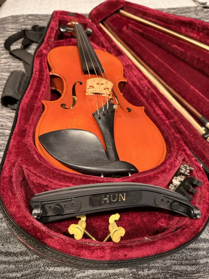 Violín 4/4 Ysaye con estuche y accesorios - 1
