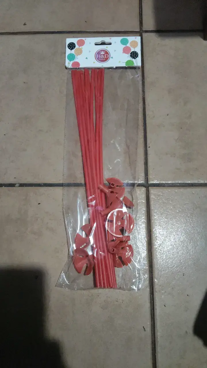 Varillas decorativas rojas para fiestas H&D