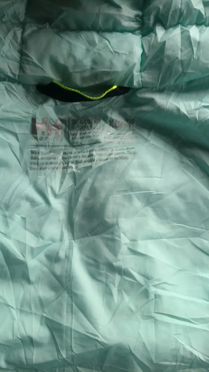 Chaqueta de esquí Helly Hansen verde y blanca para mujer - 1