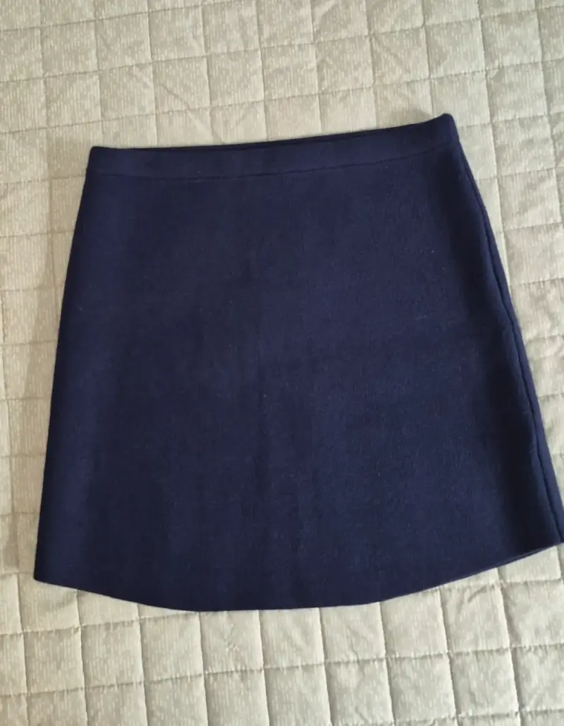 Falda punto corta azul marino Zara - 5