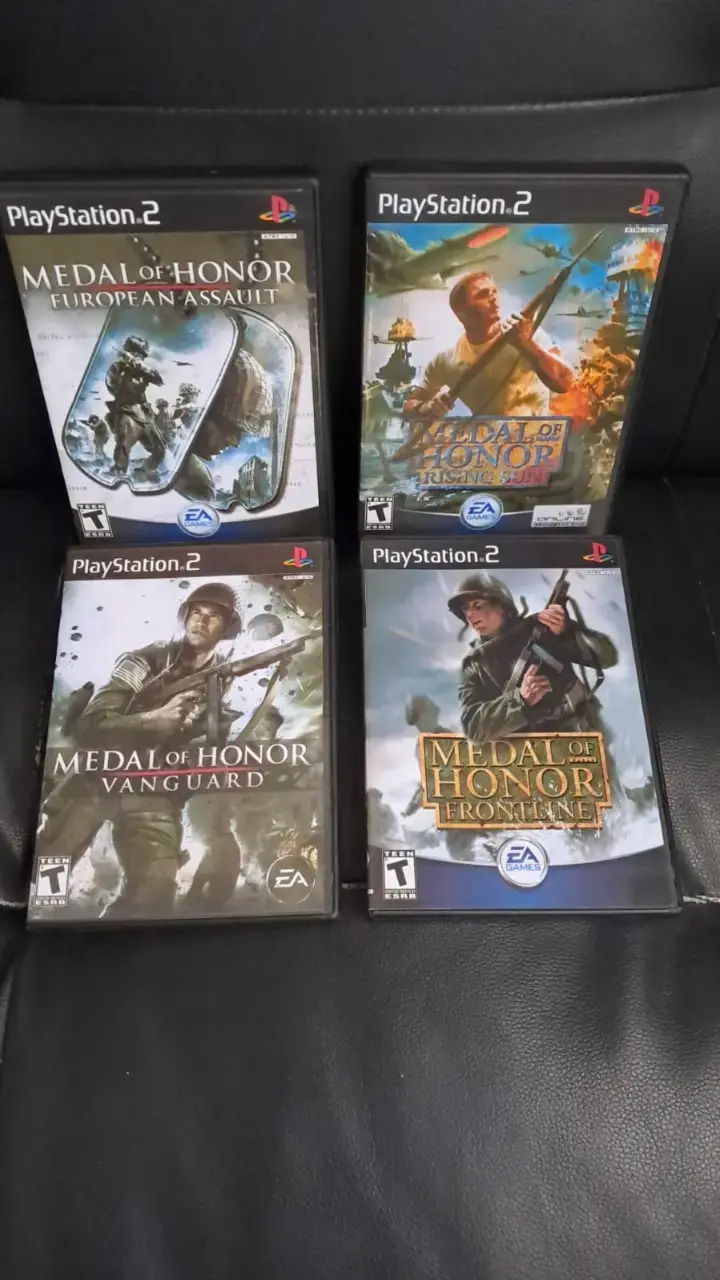 Pack Medal of Honor PS2 (Alternativos) - 1
