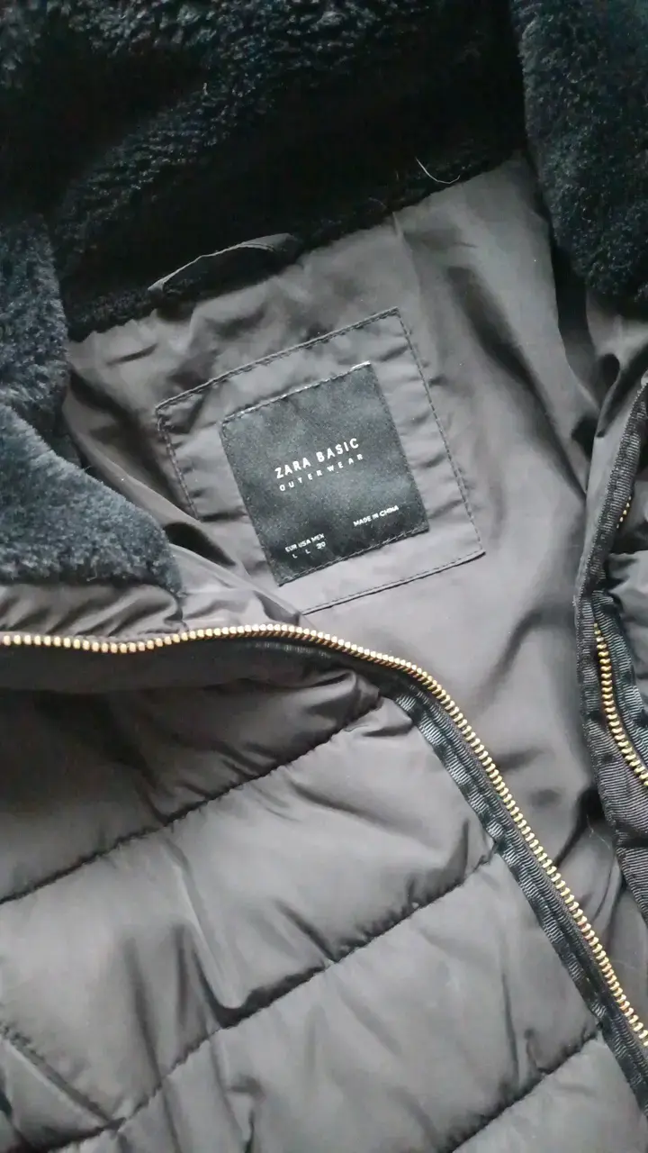Chaqueta acolchada negra Zara Basic c/ forro polar - 2
