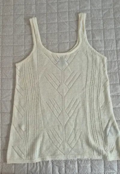 Polera sin mangas tejida color crema - miniatura 2
