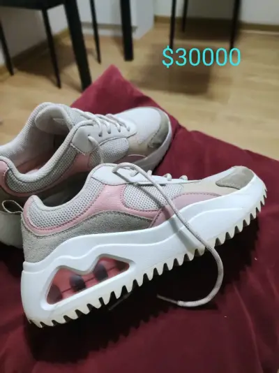 Zapatillas deportivas Skechers mujer color rosa y beige - miniatura 1