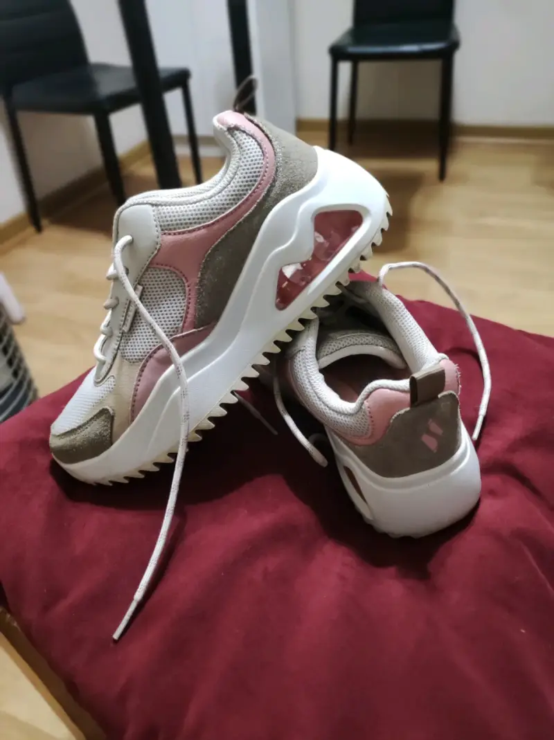 Zapatillas deportivas Skechers mujer color rosa y beige - 2