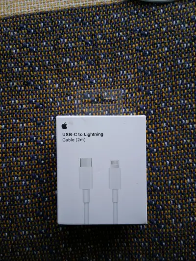Cable cargador para iphone USB-C a Lightning 2m - miniatura 1