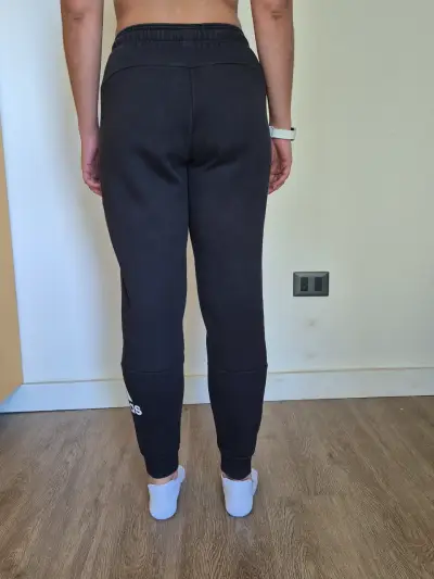 Pantalones deportivos negros Adidas para mujer - miniatura 2