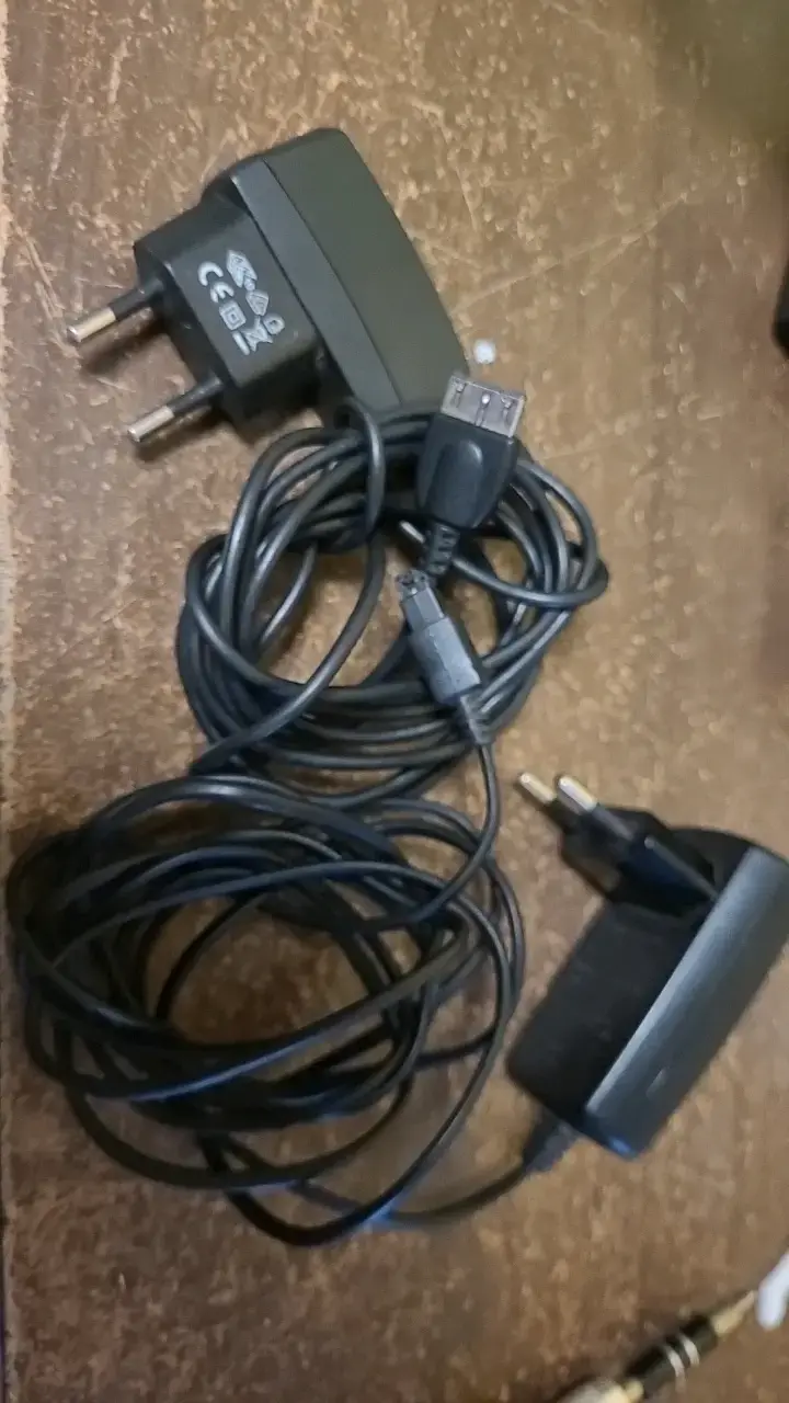 Lote de 7 cargadores originales - 3