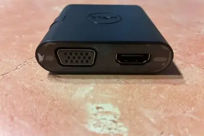 Docking usb-c Dell nuevos   Tiene salidas hdmi vga - miniatura 4