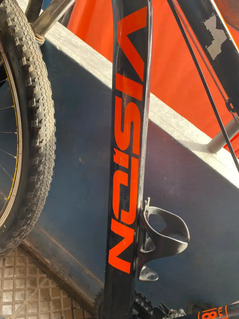 Bicicleta de montaña Vision con frenos de disco - 2