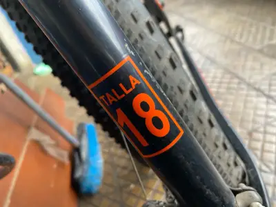 Bicicleta de montaña Vision con frenos de disco - miniatura 6
