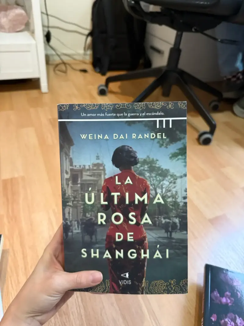 Libro 'La Última Rosa de Shanghái'