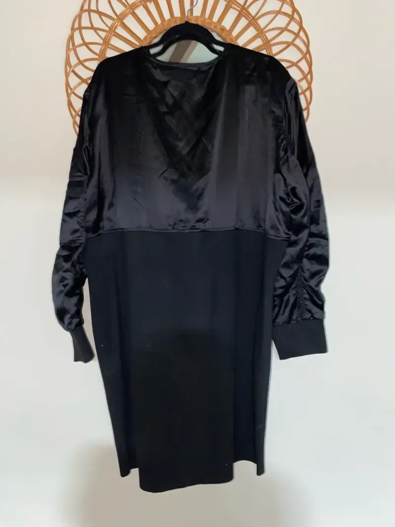 Chaqueta larga negra L.A.M. Anthony - 3
