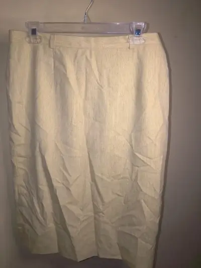Falda beige de vestir para mujer - miniatura 1