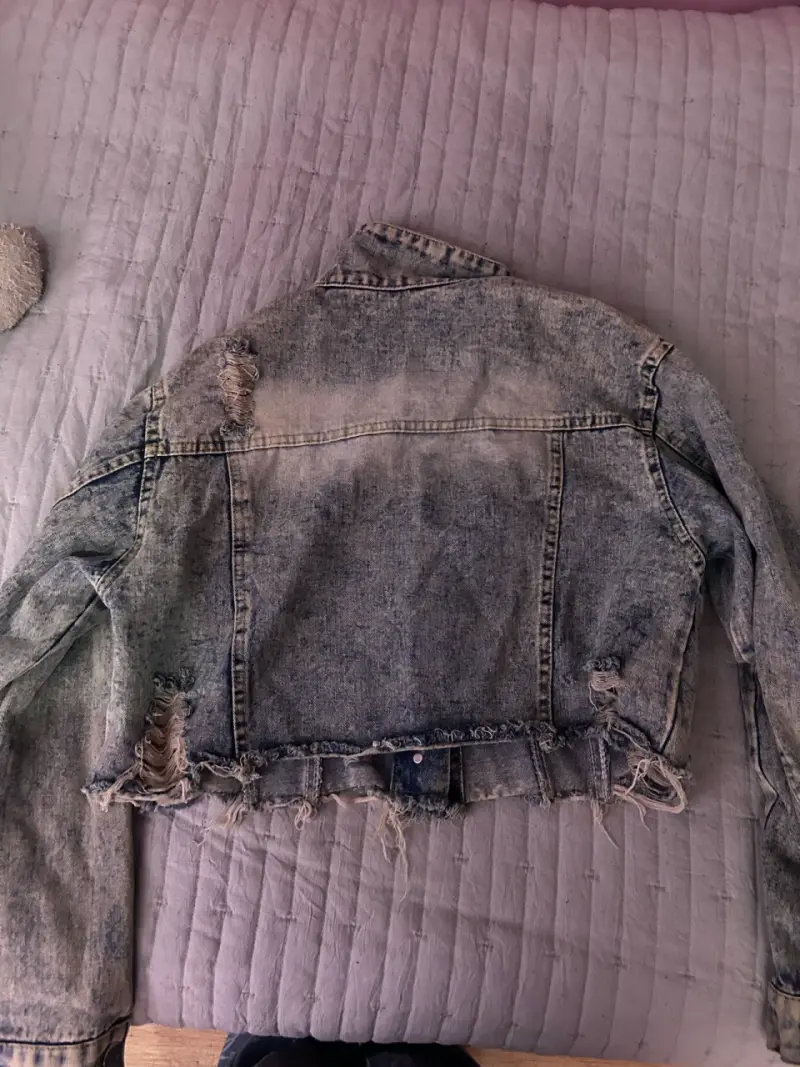 Chaqueta de mezclilla desgastada para mujer - 2
