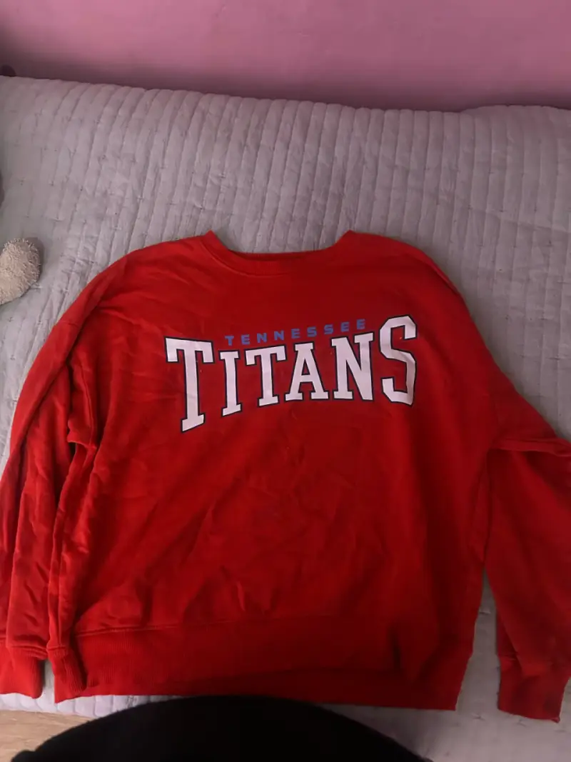 Polerón rojo Tennessee Titans H&M NFL - 1